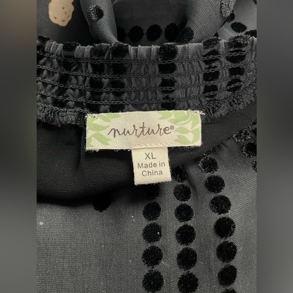 Nurture women’s XL blouse - Picture 6 of 8